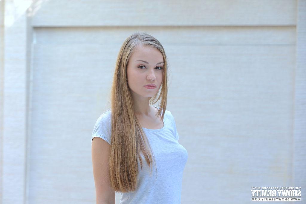 20P Beautiful blonde teen Megan gets naked for you in "Perfect View"