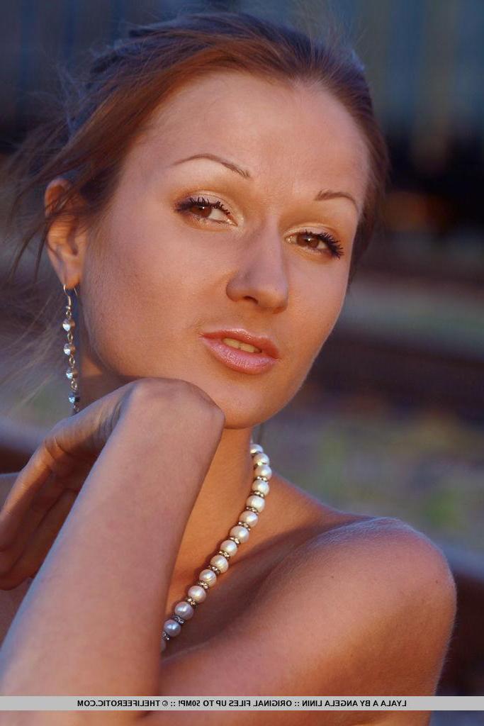 16P Lyala A flaunts her lean, petite body on the rail track