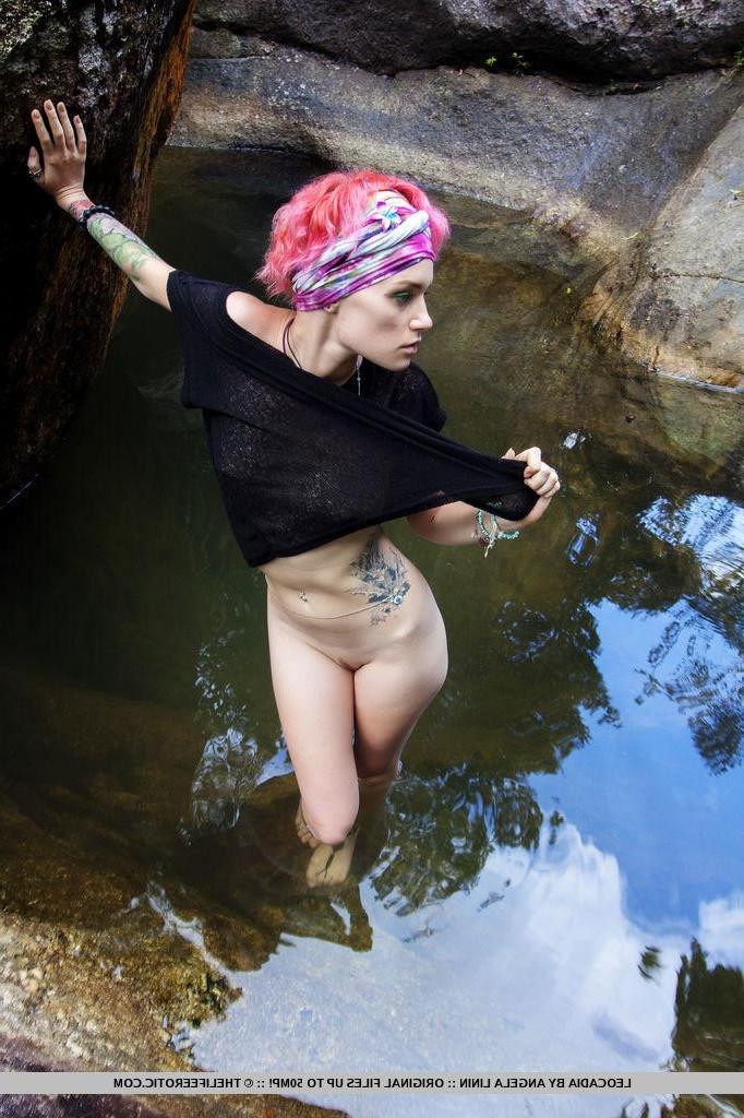 16P Alt girl Leocadia gets naked in the river in the forest