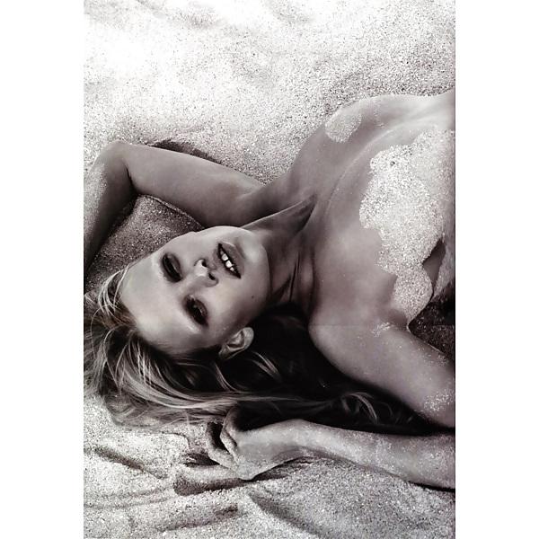 4P Dutch Celebs: Lara Stone