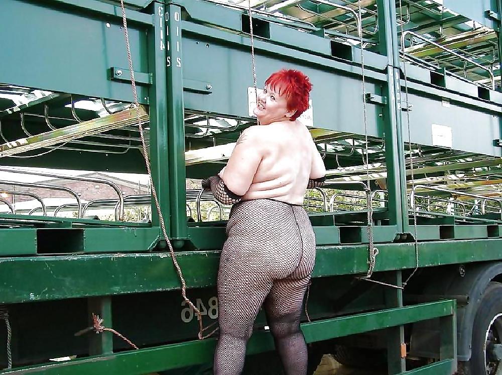 13P Pantyhose and Stockings 35 by Searcher1957