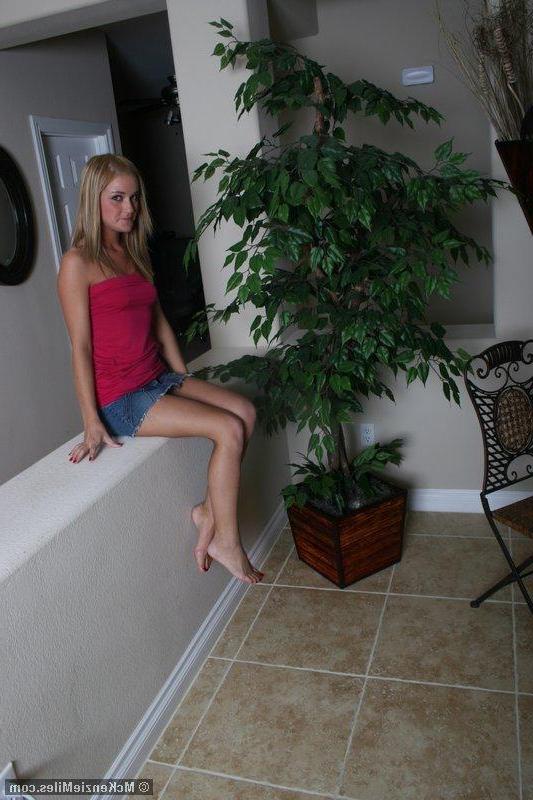 20P Pictures of McKenzie Miles bending over so you can fuck her from behind
