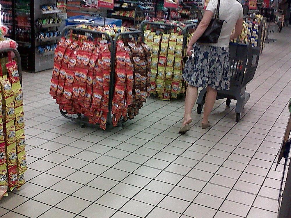 11P Pick n Pay Candid Feet