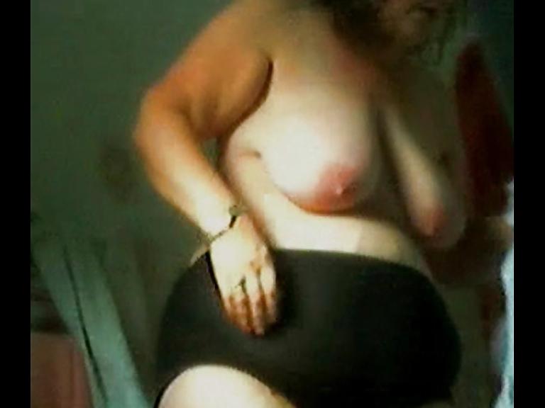 4P Wife on hidden cam