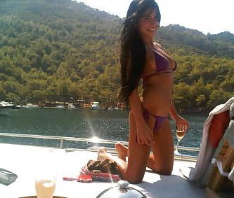 25P Friend's wife Gulsen