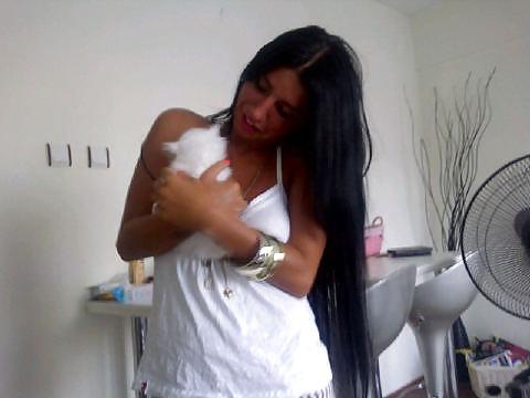 25P Friend's wife Gulsen