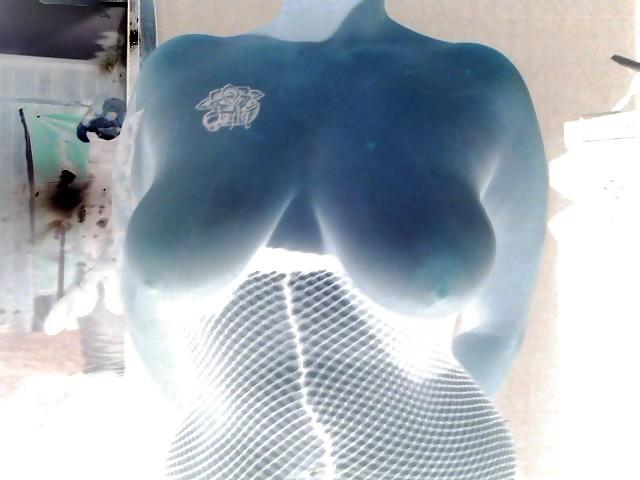 10P PAWG IN NEGATIVE