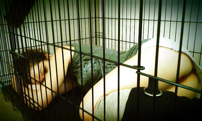8P Caged slave...