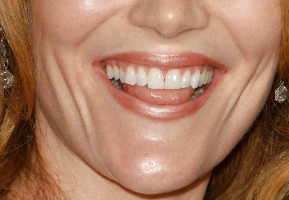 25P The female mouth
