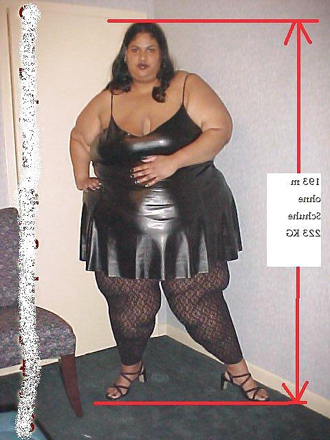 17P Tall women 