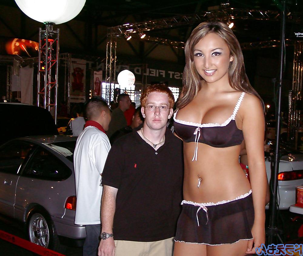 17P Tall women 