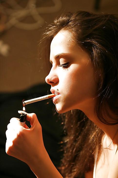 17P Smoking Fetish