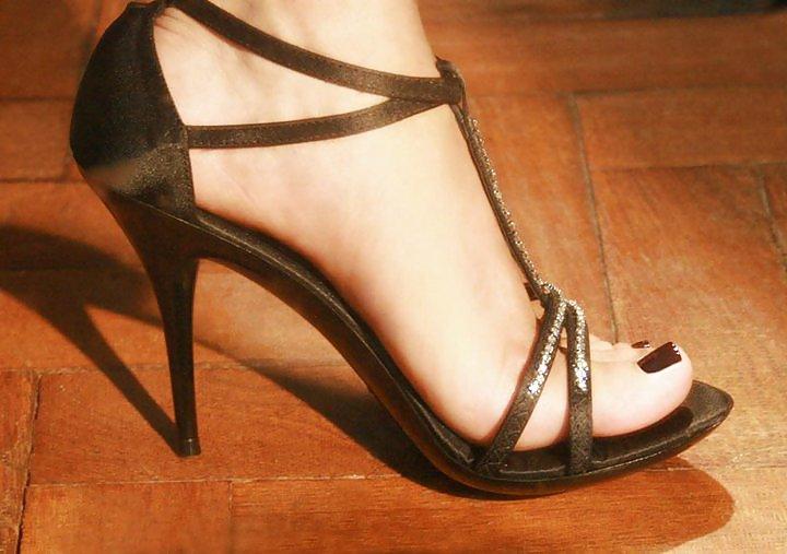 8P Amateur Feet Heels