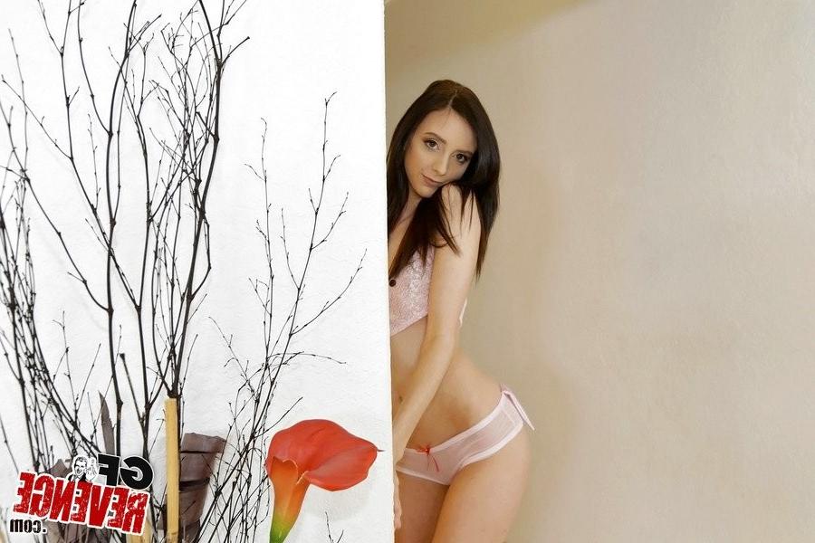 12P Amateur girlfriend fucked in funny panties