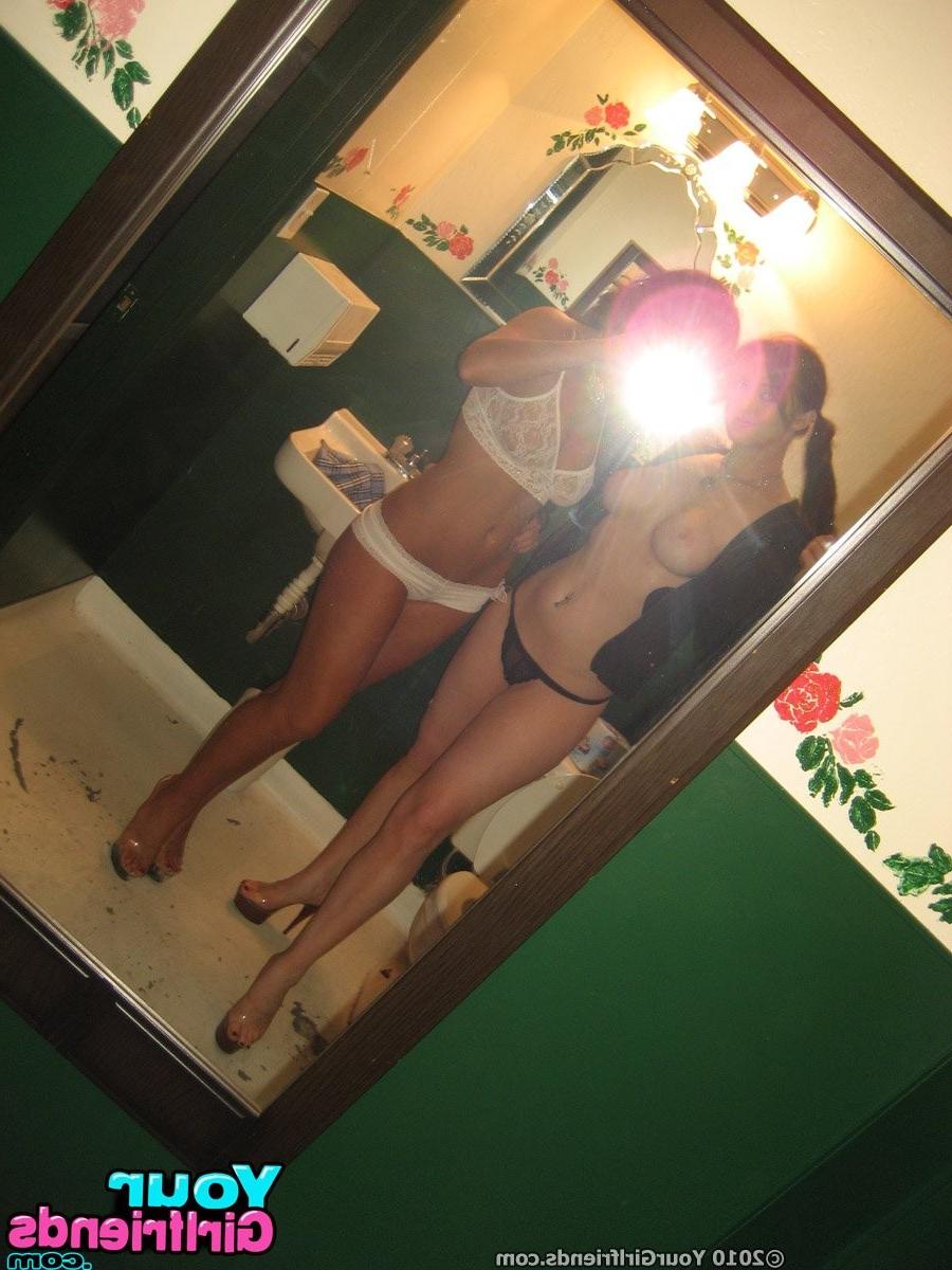 11P Two bombshell girlfriends take hot mirror pics showing off their hot nympho bodi