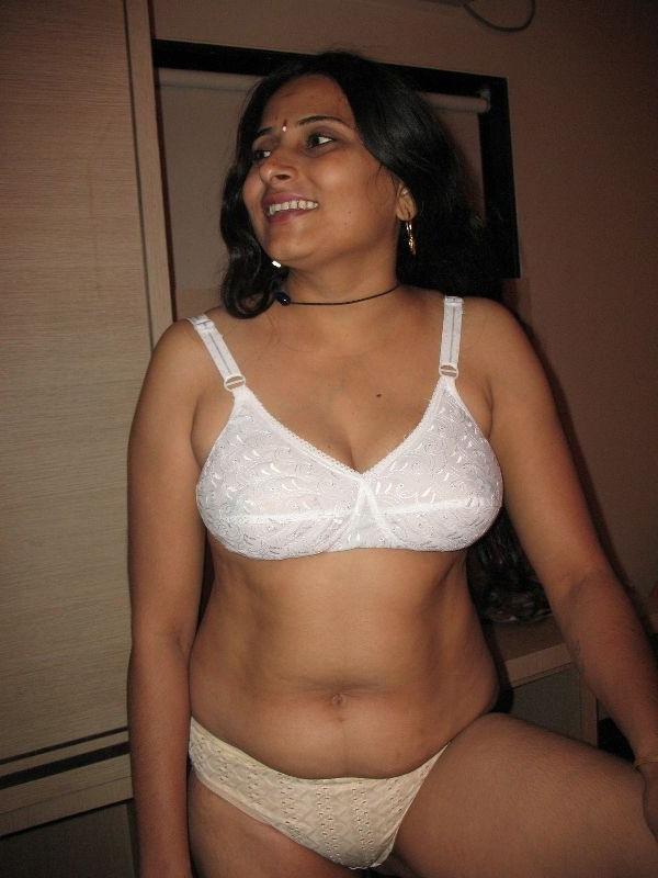 15P Indian teen gfs posing and fucking for the camera