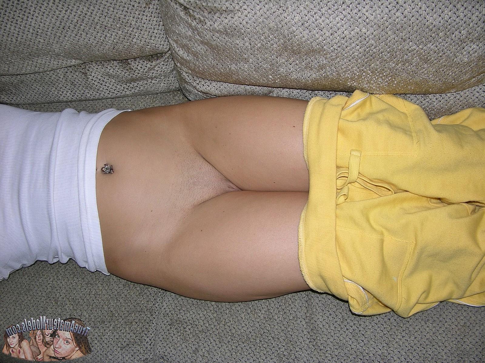 17P Freckled Face Amateur Spreads Butthole - Kirin From True Amateur Models