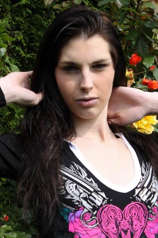 15P super skinny dutch girl posing outdoors