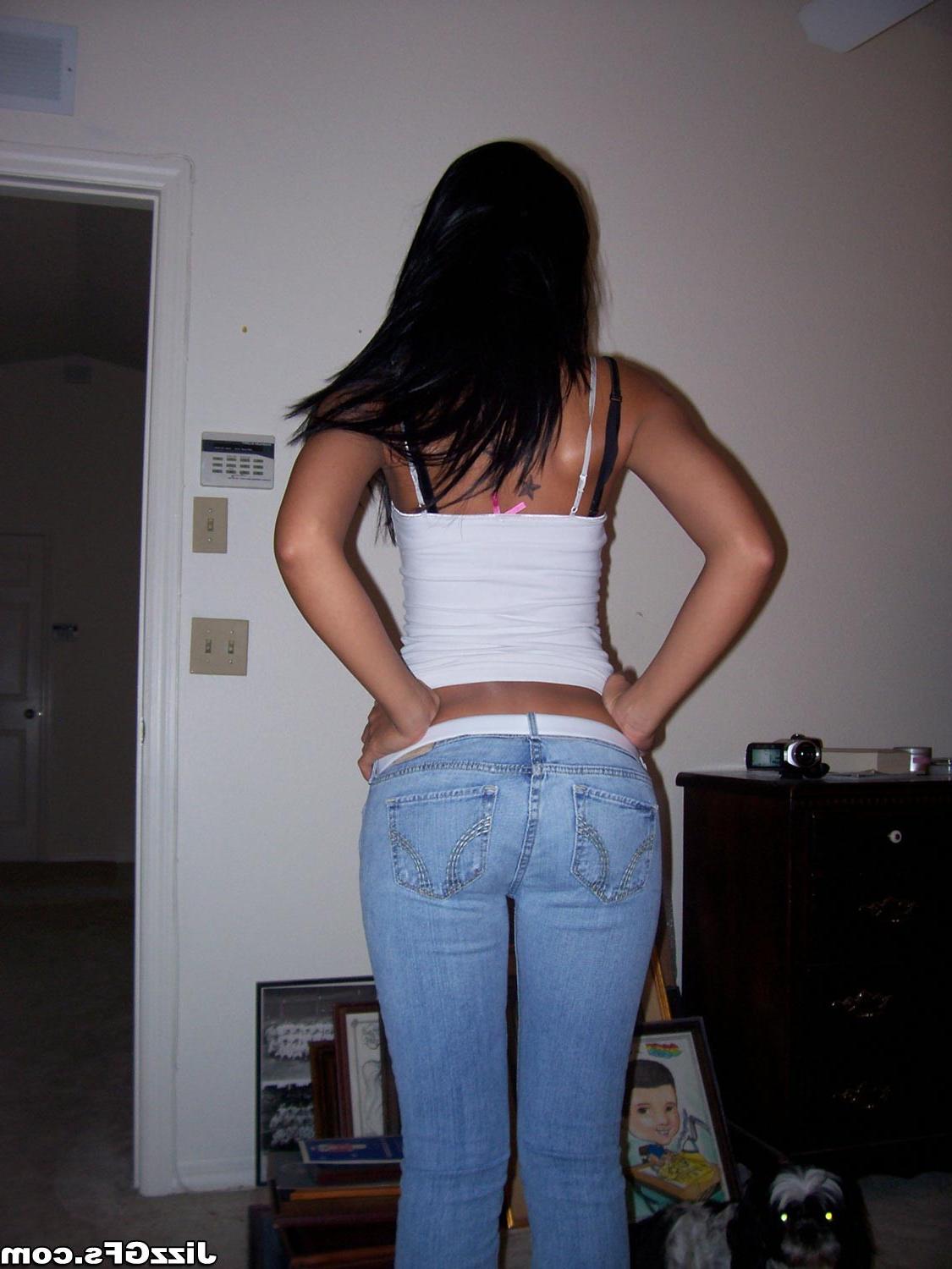18P Cute ethnic girlfriend poses in panties then sucking cock