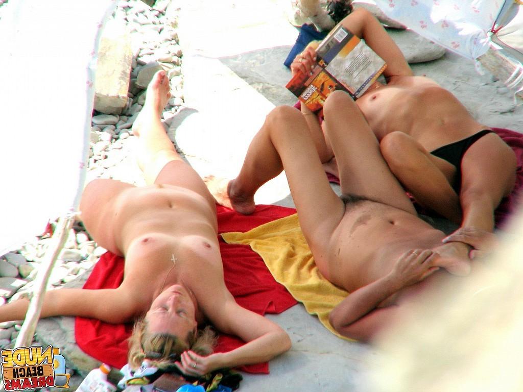 15P Totally naked women shows off and having fun under the sun
