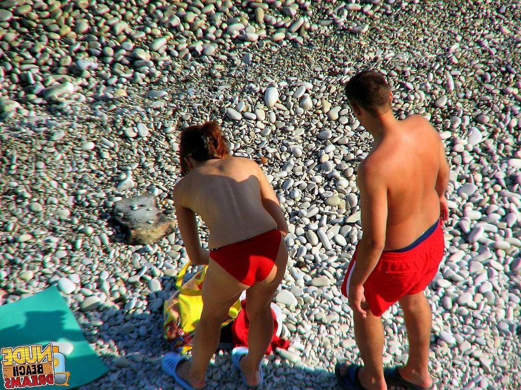 15P Group of nudists caught on hidden cam