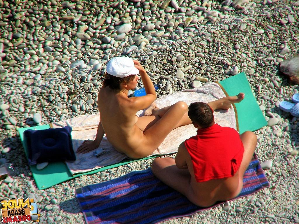15P Group of nudists caught on hidden cam