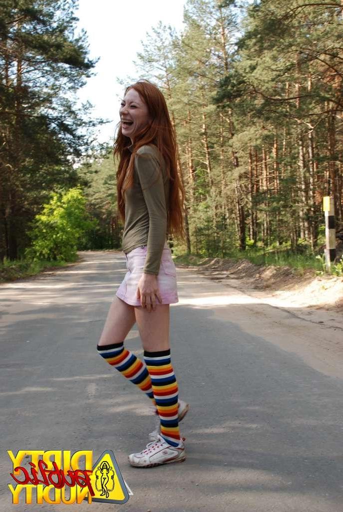 15P Milena pissing in the park