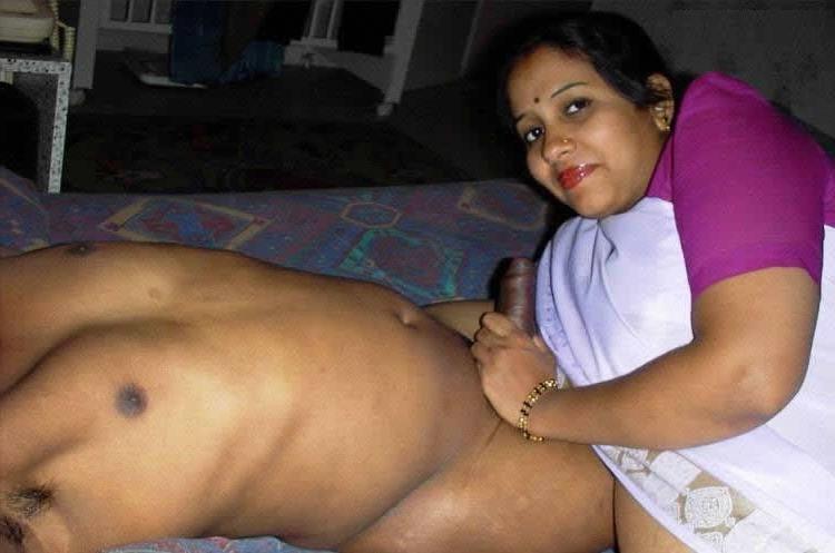 15P Indian Gfs posing and fucking for the camera