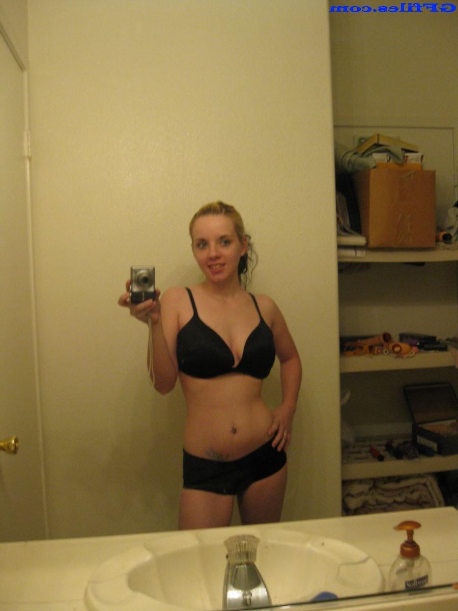 16P Amateur pussy and panties
