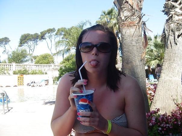 24P Holiday Hottie