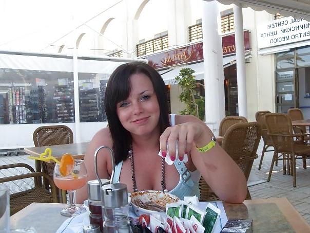 24P Holiday Hottie