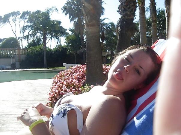24P Holiday Hottie