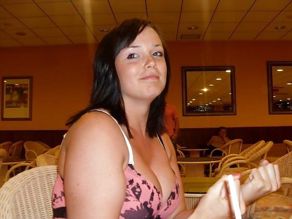 24P Holiday Hottie