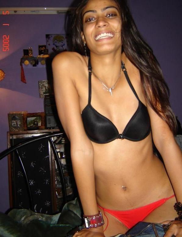 15P Indian teen gfs posing and fucking