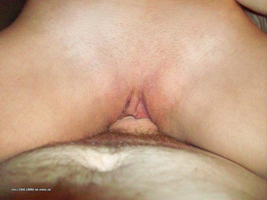 10P Photo set of a sleazy chick getting fucked in her butthole