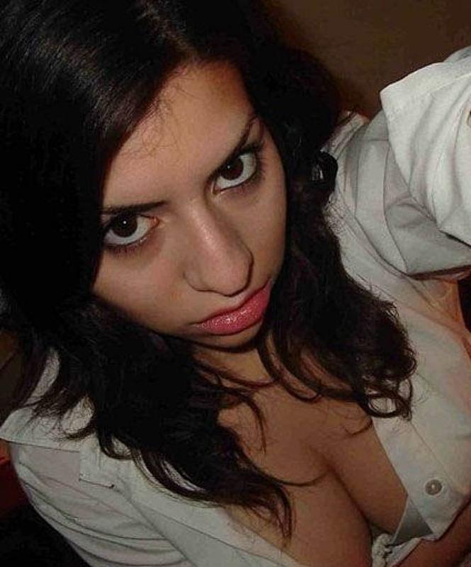 10P Home spy pictures with drnk girlfriends
