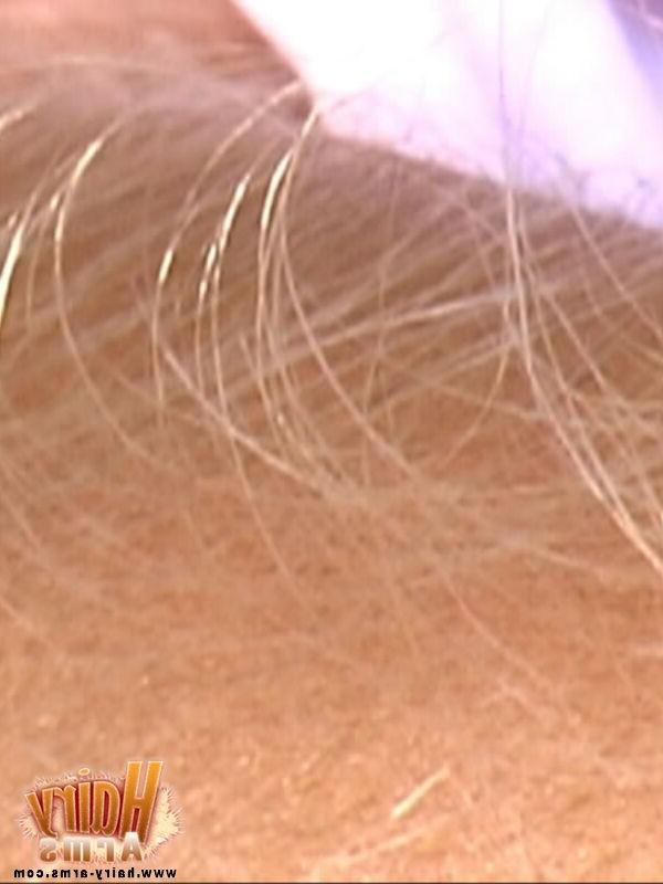 13P Lori Shows Off her Long Arm Hair