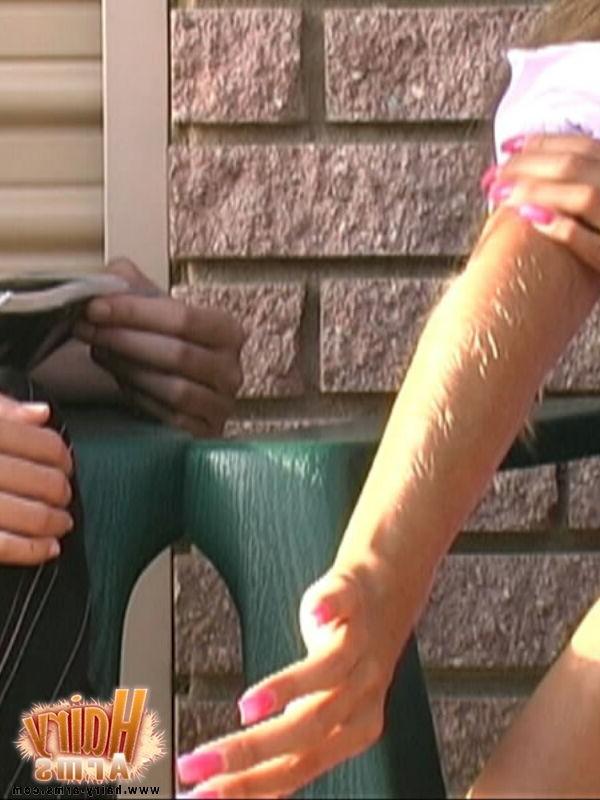 13P Lori Shows Off her Long Arm Hair