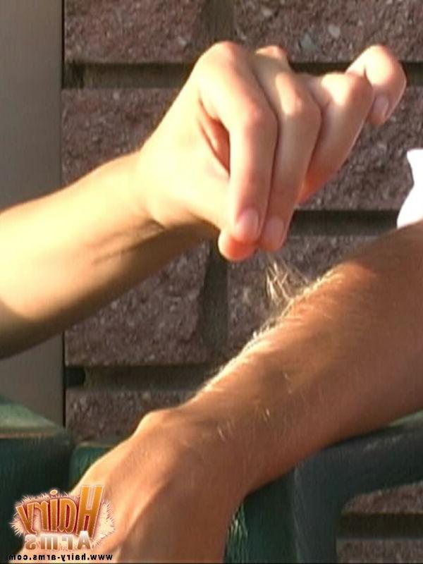 13P Lori Shows Off her Long Arm Hair