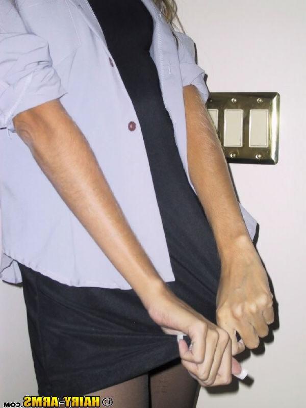 13P Hot Lori with her  inches long arm hair