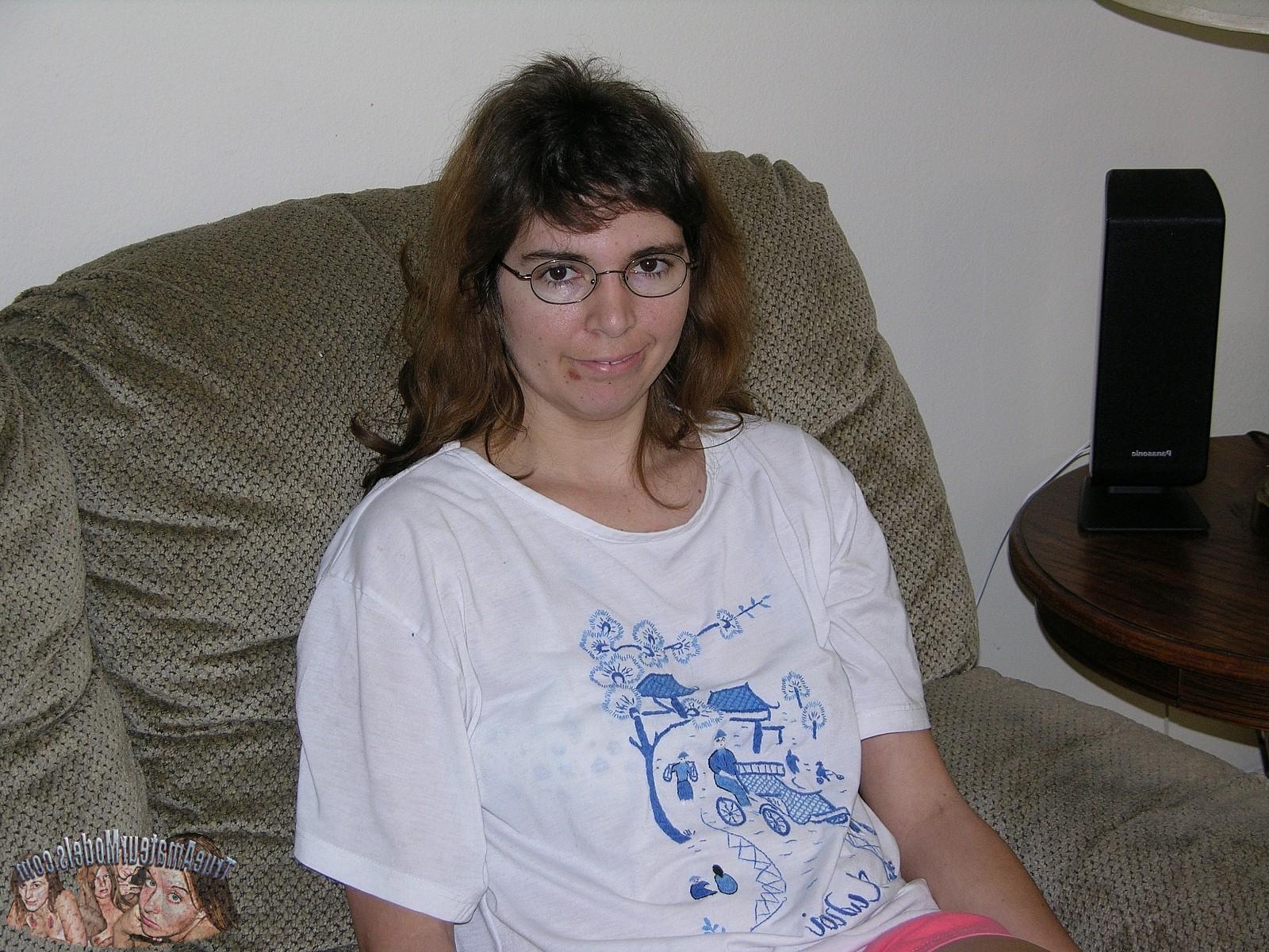 17P Amateur Nerd Models Nude With Dirty Blue Panties &amp;amp; Hairy Asshole