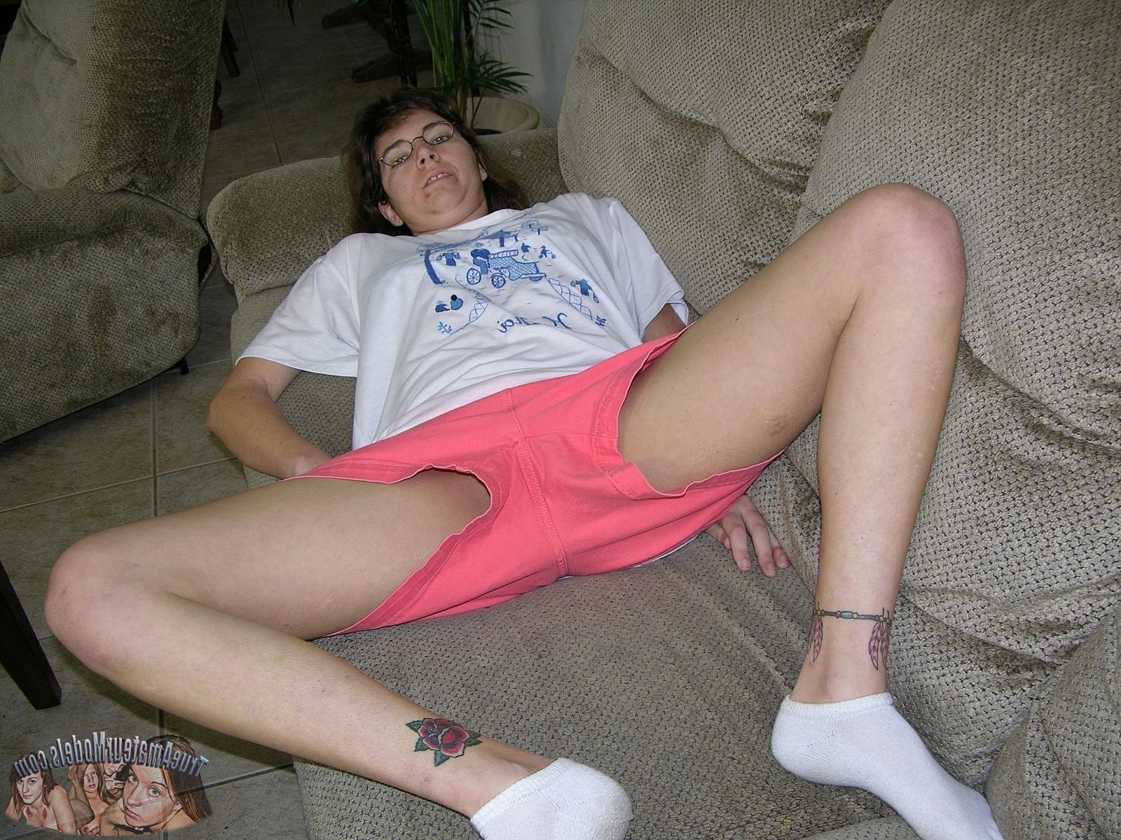17P Amateur Nerd Models Nude With Dirty Blue Panties &amp;amp; Hairy Asshole