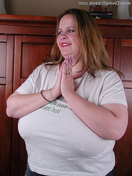 15P Nicole Sands BBW PAWG Braless