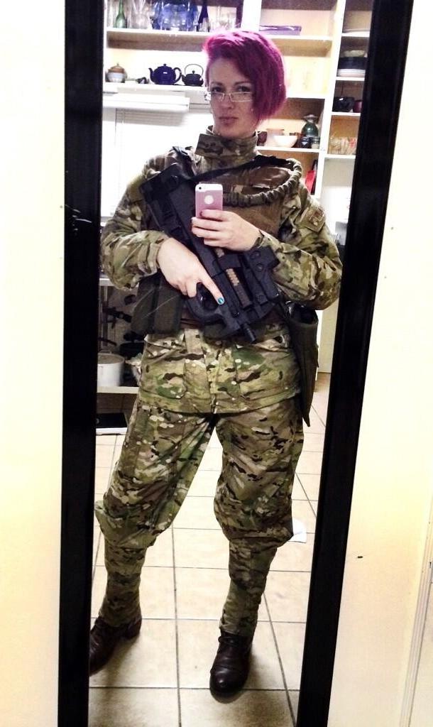 16P Amateur transgender queer