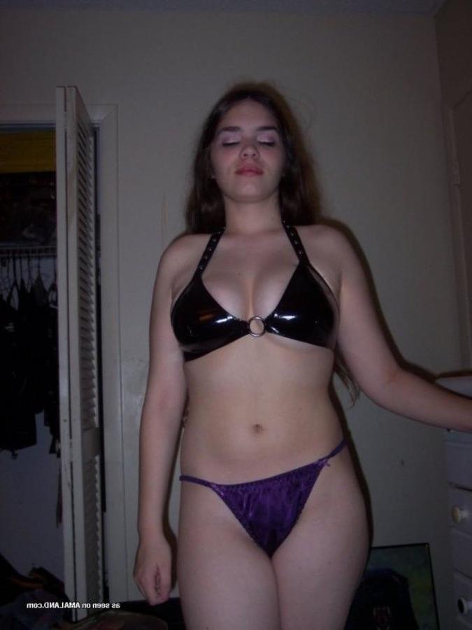 11P Pictures of naughty lesbo lovers posing sleazy on cam