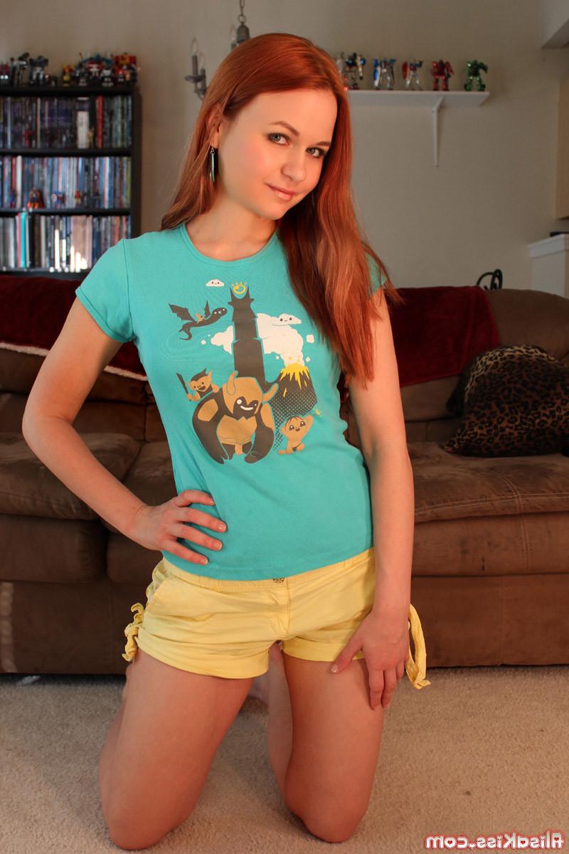 16P Redhead teen strips
