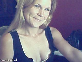 12P Live Sex Chat with hot cam girls  Chat for free and enjoy free sex videos of the