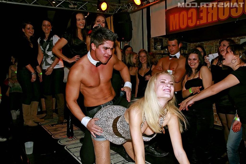 15P Very sexy willing teenagers nailed doggystyle the a disco