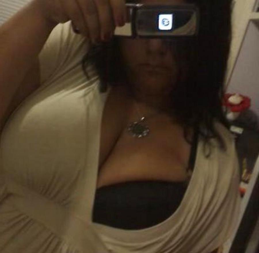 9P Facialiced girlfriends share amateurs videos