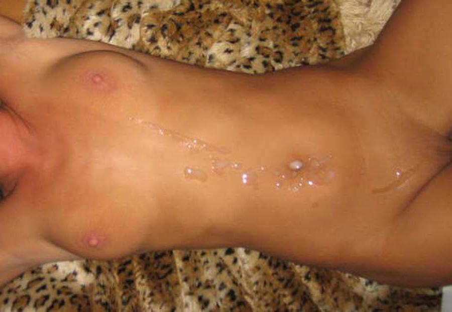 10P Picture gallery of an amateur cum-drenched kinky bombshell